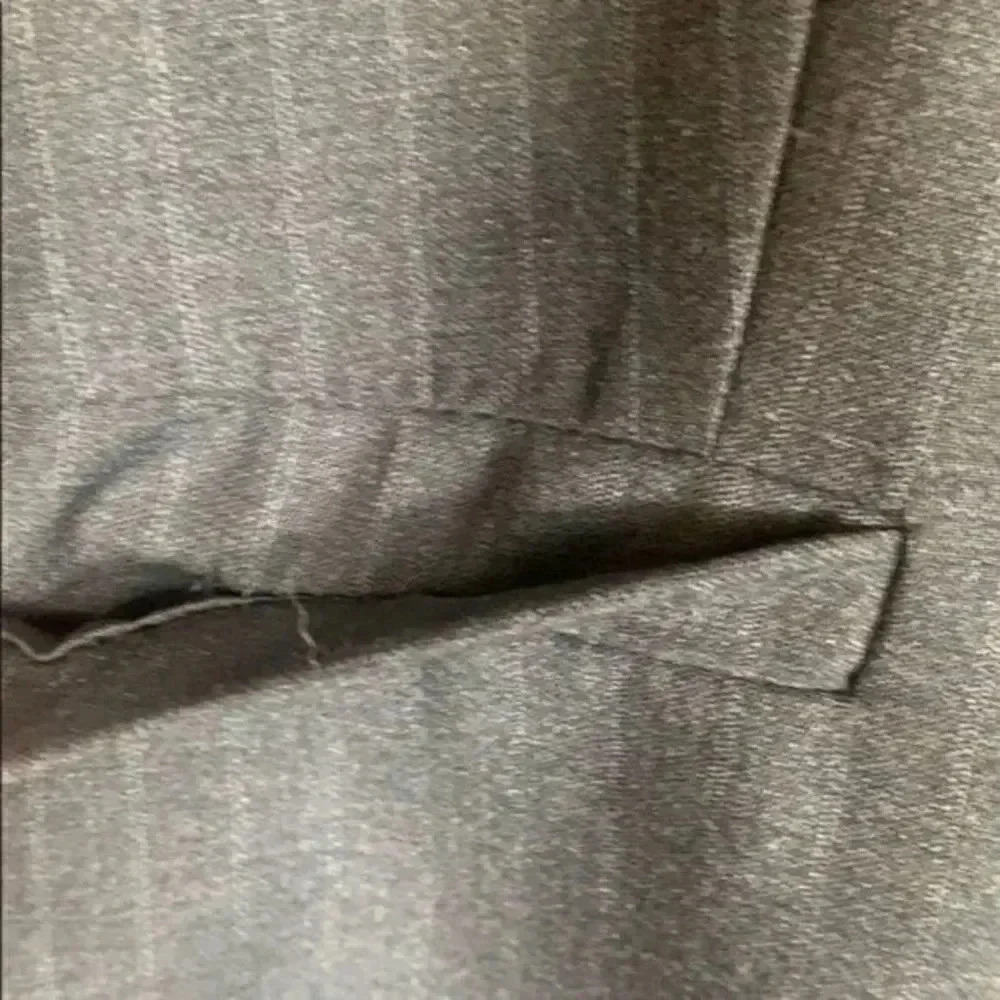 Calvin Klein NWOT size 12 pinstripes jacket - Picture 5 of 7